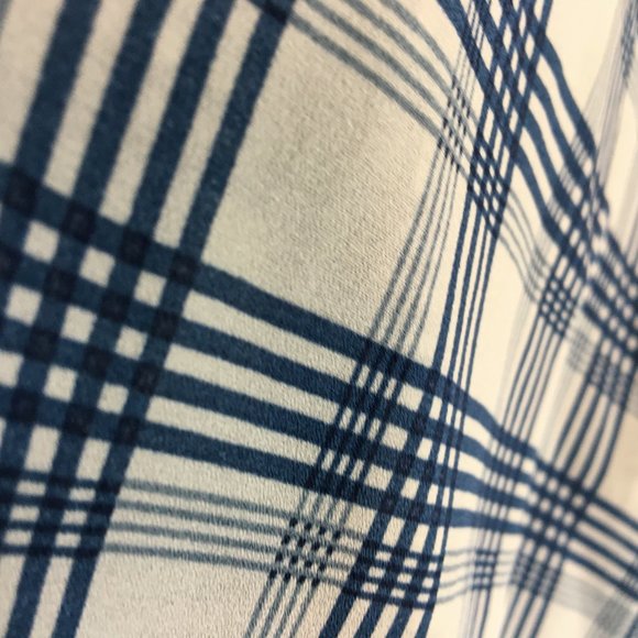 Ashley Stewart Top 22 24 3X Blouse Tie Front Plaid Blue Boho V Neck Ruffle Cuff - Picture 6 of 10